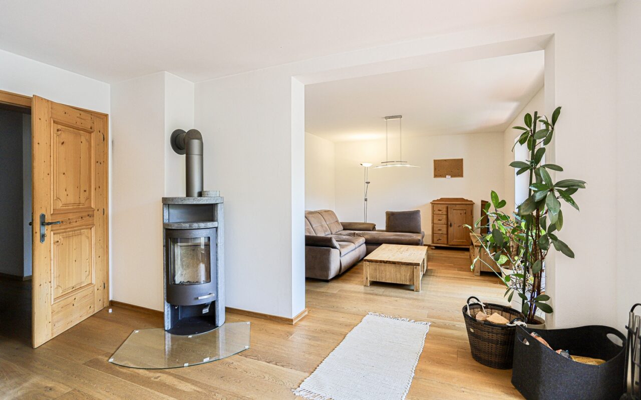Komfortable 2-Zimmer-Wohnung mit Balkon und Stellplatz