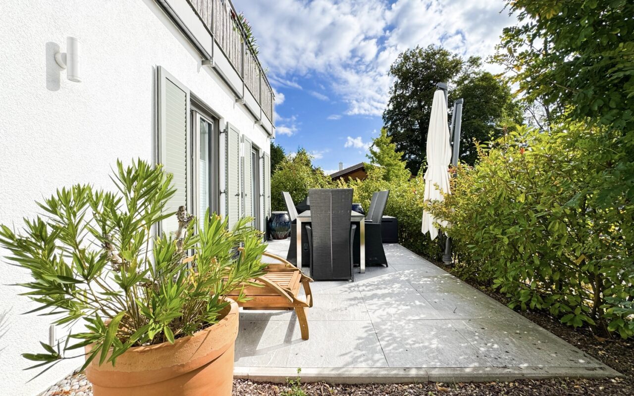Moderne 3-Zimmer-Erdgeschosswohnung mit Gartenanteil