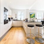 Küche (Einbauküche gegen Ablöse)