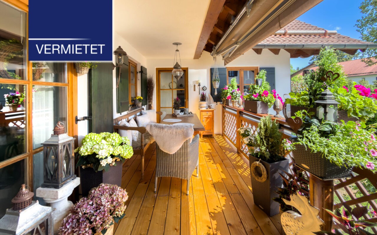 +VERMIETET+ Großzügige 4-Zimmer-Maisonettewohnung mit Balkon in ruhiger Lage